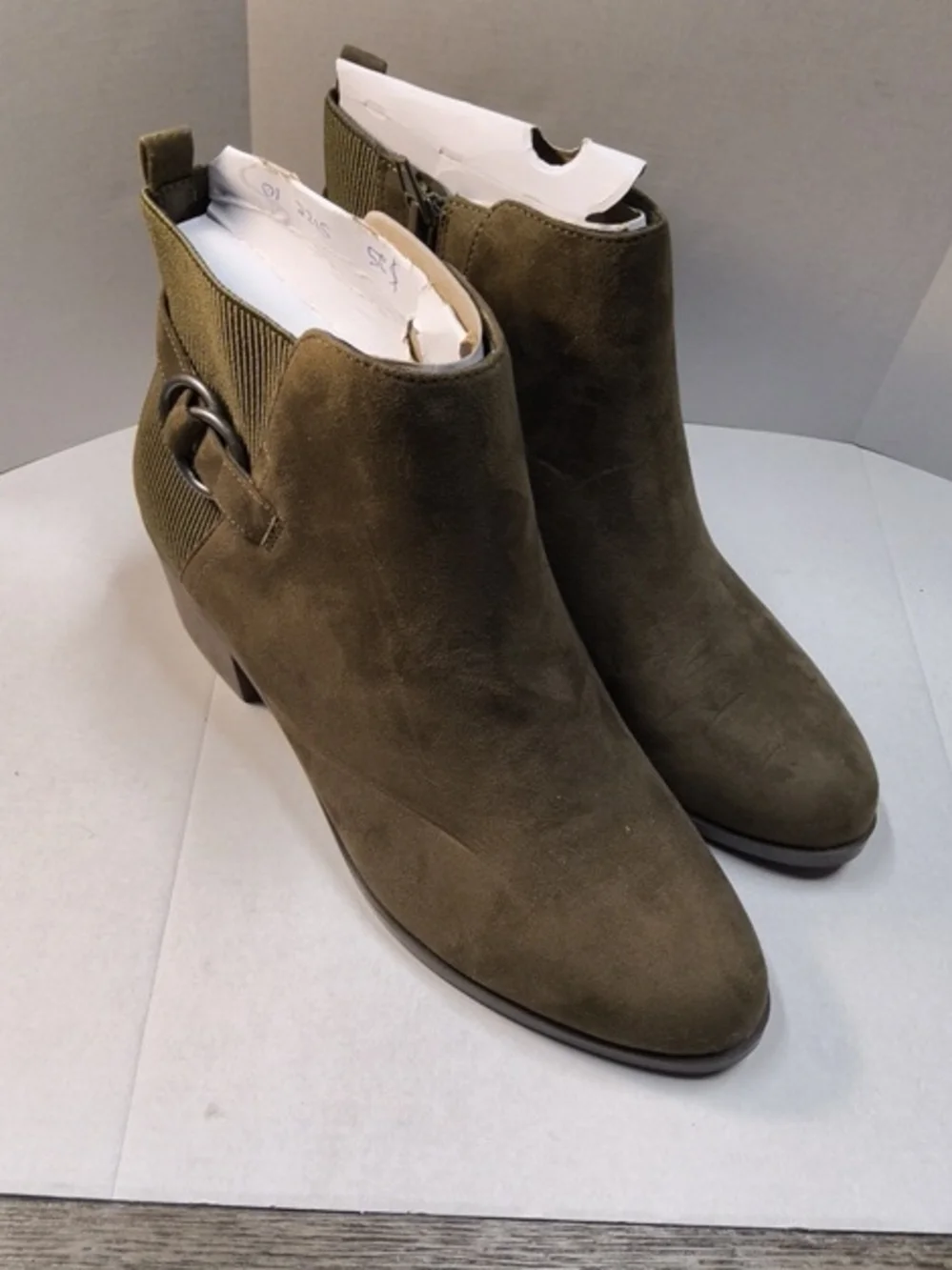 Market and Spruce Green Suede Booties Size 10